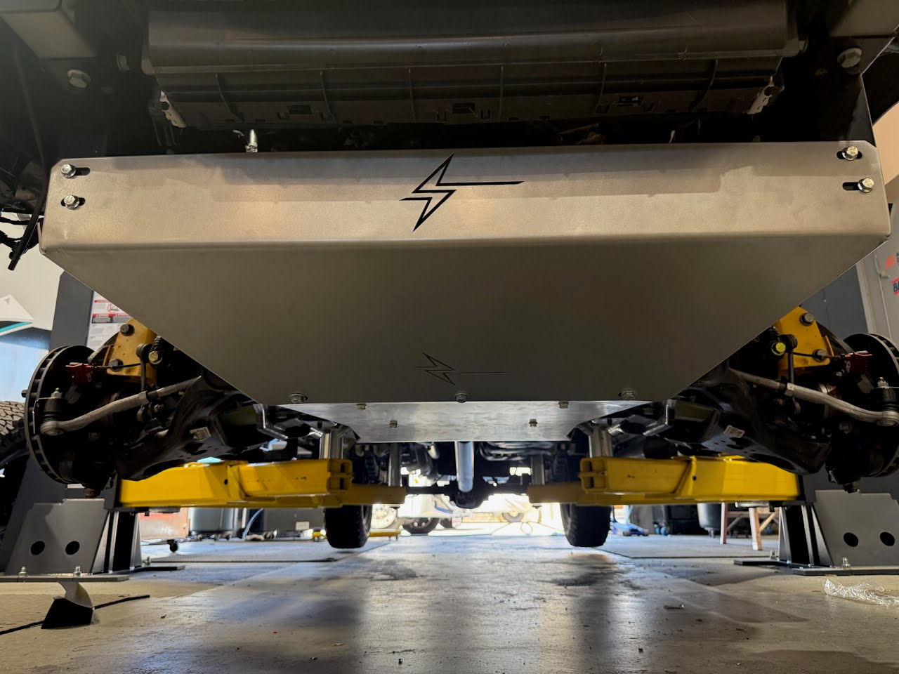 Skid Plates for Sprinter 2500 & 3500 / 4WD & AWD