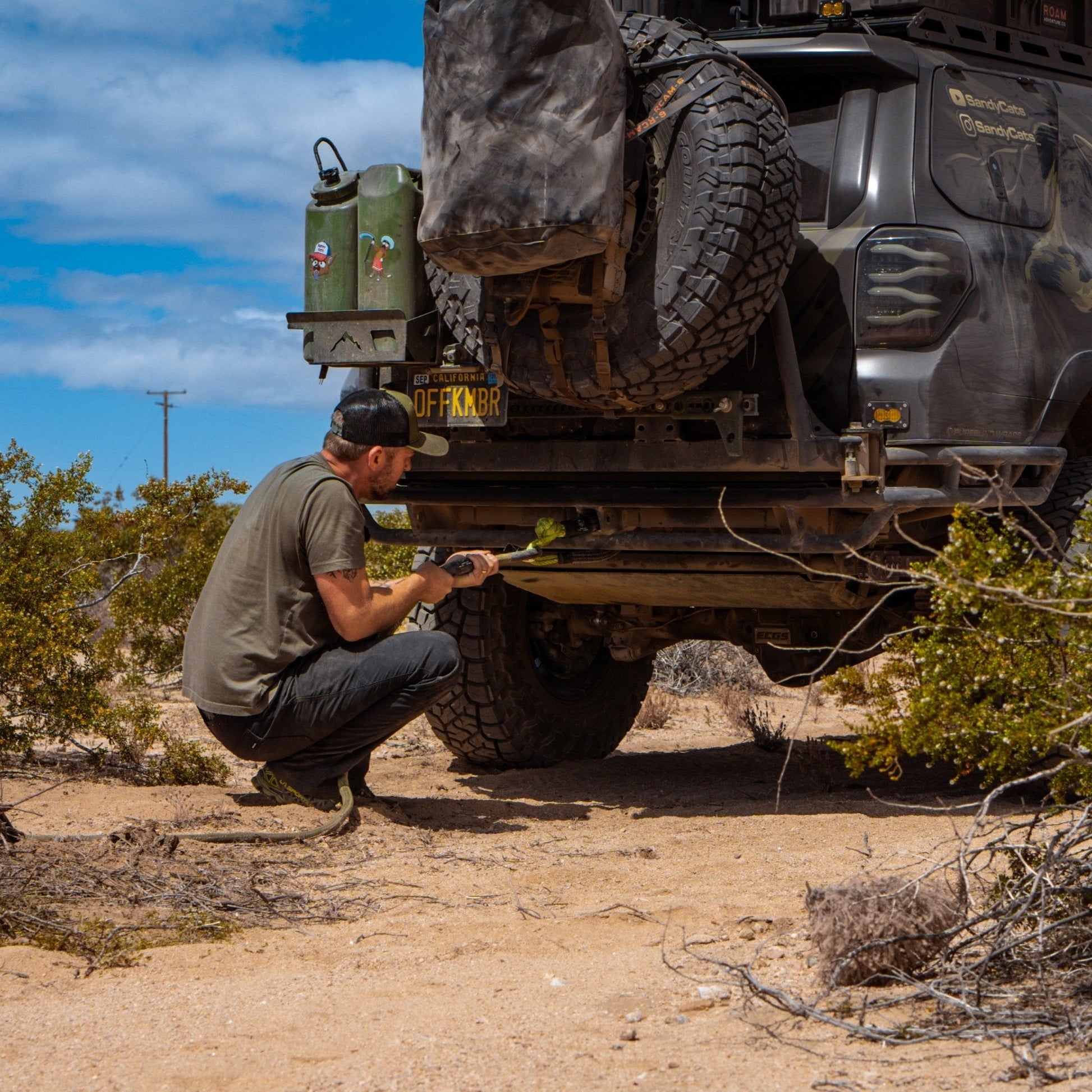 Hitch Hero Soft Shackle - SandyCats